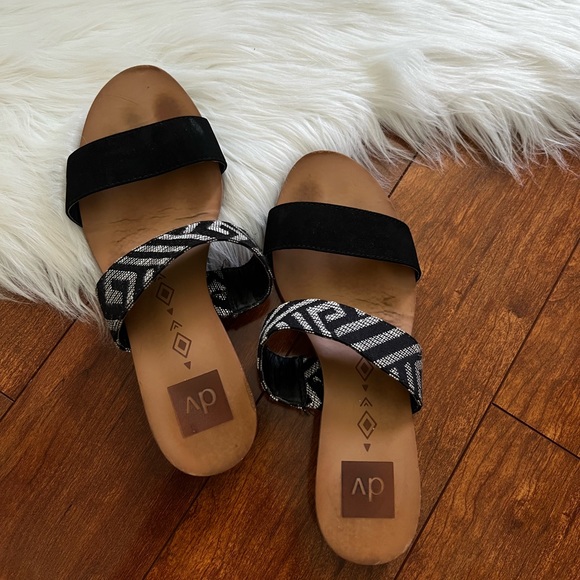 Dolce Vita Aztec Woven BoHo Wedge Sandals- Size 8 - Picture 3 of 6